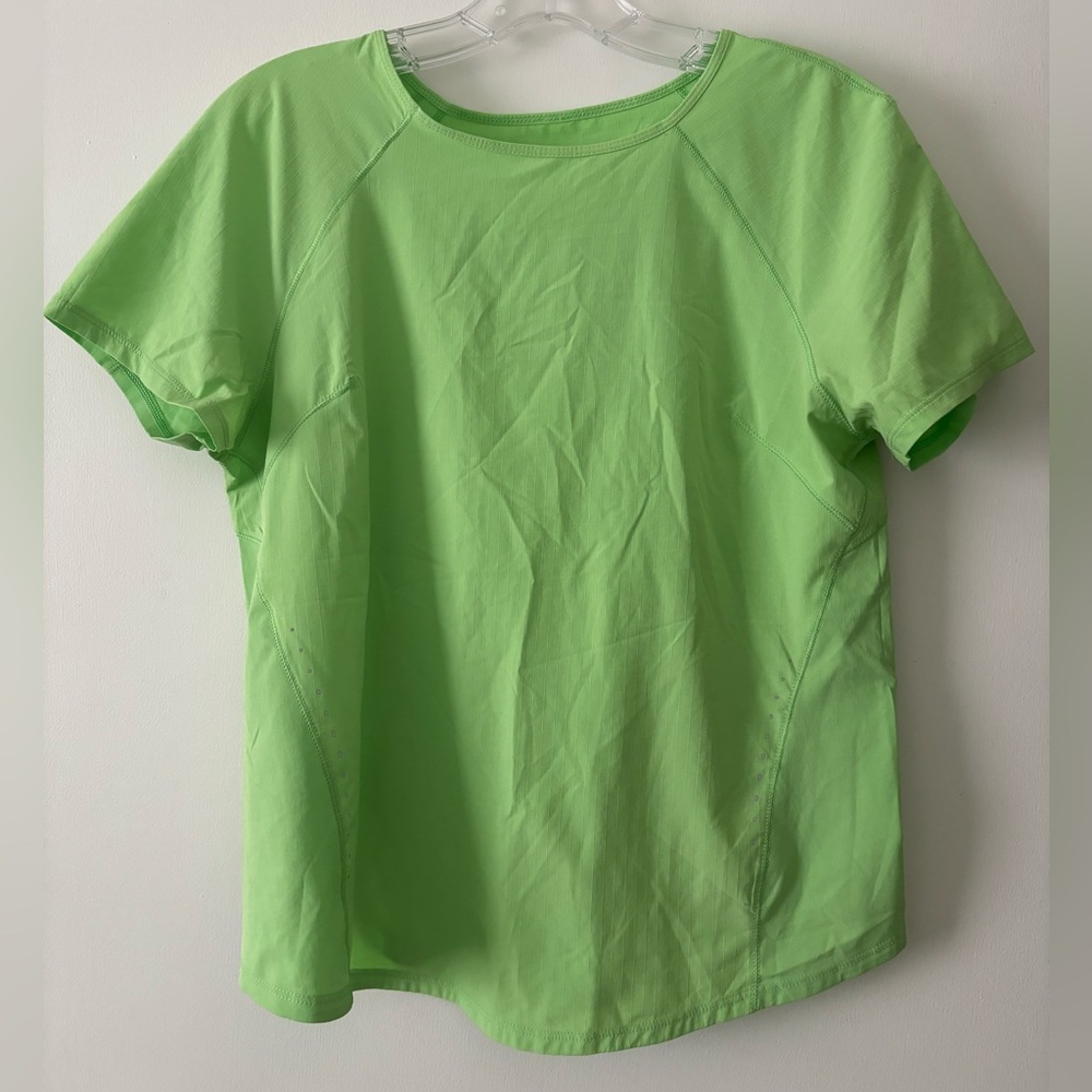 Lululemon athletic shirt
